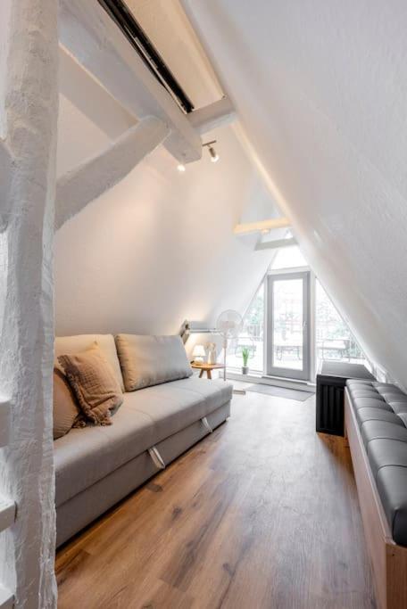 Himmlische Altstadt-Maisonette Marburg Экстерьер фото
