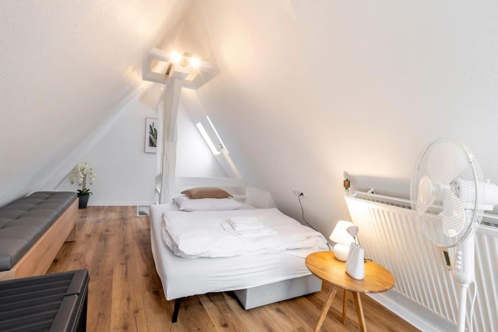 Himmlische Altstadt-Maisonette Marburg Экстерьер фото